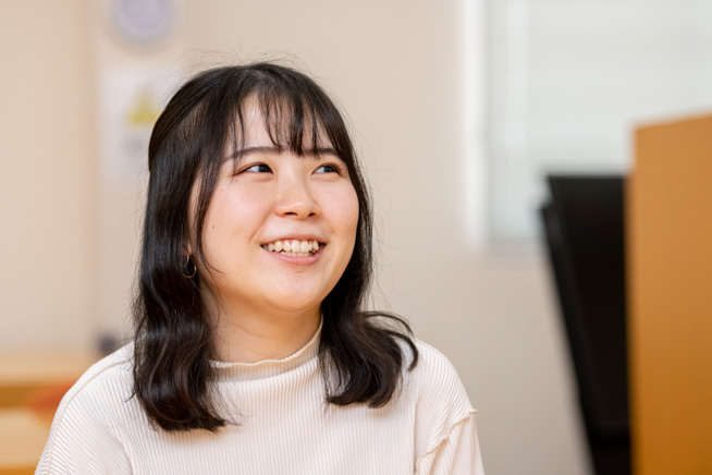 大切な友達との出会いで、<br />キャンパスは楽しさあふれる<br />舞台になる。